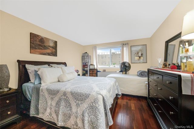 3220 Fairfield Avenue 5A, Bronx, NY 10463