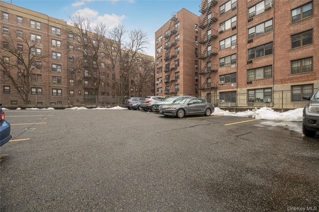 3220 Fairfield Avenue 5A, Bronx, NY 10463