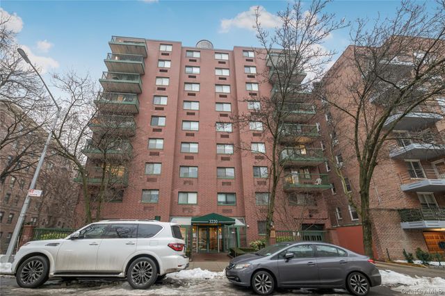 3220 Fairfield Avenue 5A, Bronx, NY 10463