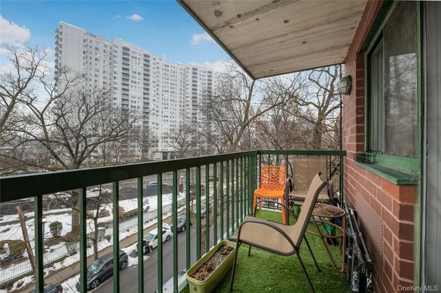 3220 Fairfield Avenue 5A, Bronx, NY 10463