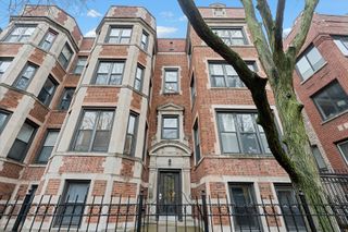 950 W Belle Plaine Avenue 1W, Chicago, IL 60613