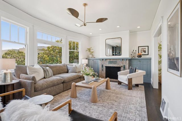 214 Castro Street, San Francisco, CA 94114