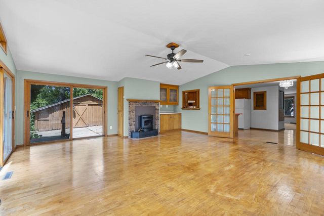 1114 BELLEVUE STREET, Green Bay, WI 54302