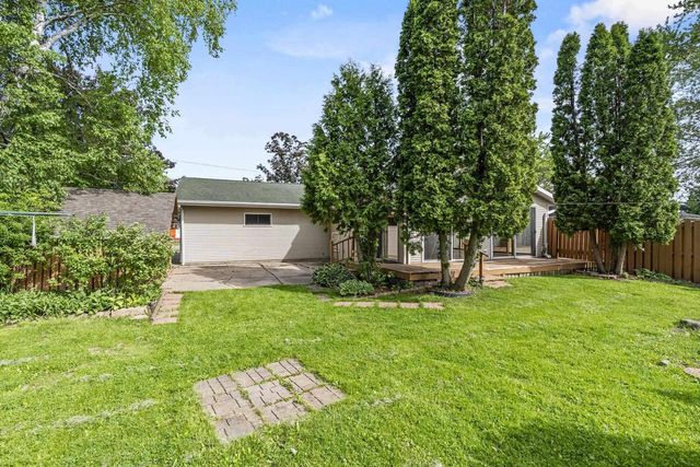 1114 BELLEVUE STREET, Green Bay, WI 54302