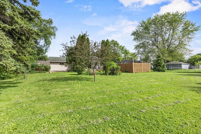 1114 BELLEVUE STREET, Green Bay, WI 54302
