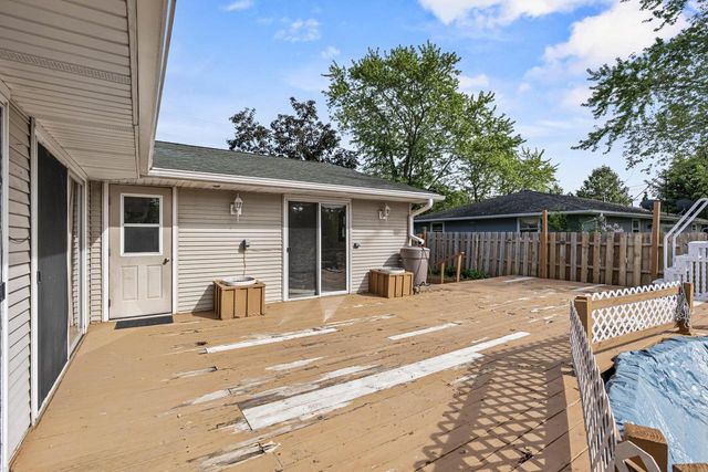 1114 BELLEVUE STREET, Green Bay, WI 54302