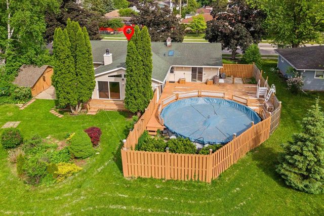 1114 BELLEVUE STREET, Green Bay, WI 54302