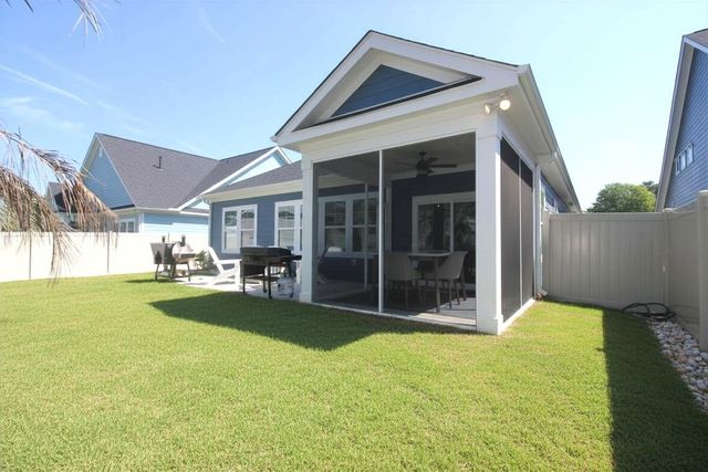 1059 Graybill Lane, North Myrtle Beach, SC 29582