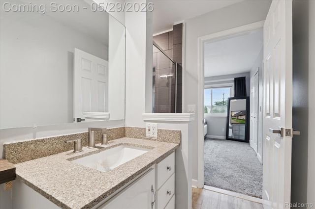 25440 Quarter Deck Street, Harrison Charter Township, MI 48045