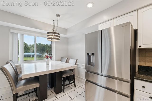 25440 Quarter Deck Street, Harrison Charter Township, MI 48045