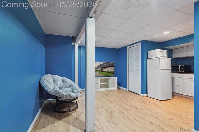 25440 Quarter Deck Street, Harrison Charter Township, MI 48045