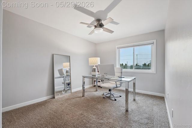 25440 Quarter Deck Street, Harrison Charter Township, MI 48045