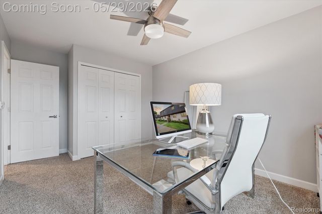 25440 Quarter Deck Street, Harrison Charter Township, MI 48045