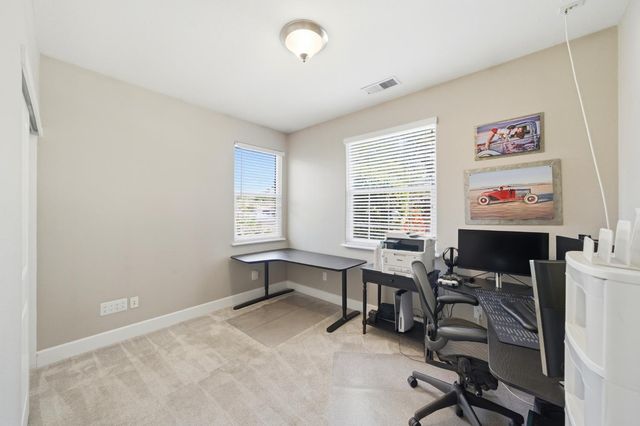 391 1st St, Lincoln, CA 95648