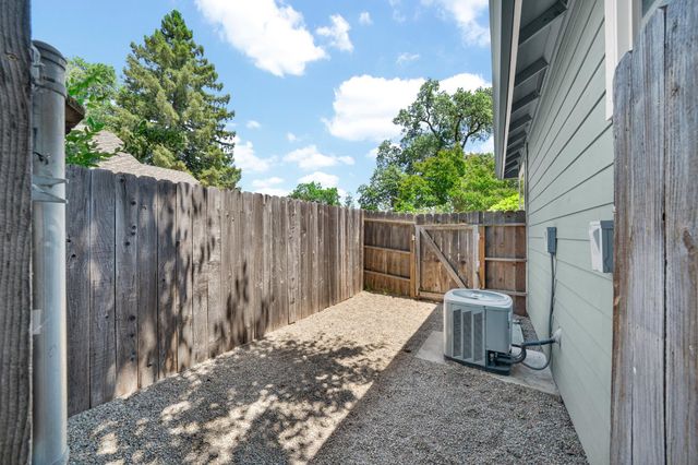 391 1st St, Lincoln, CA 95648