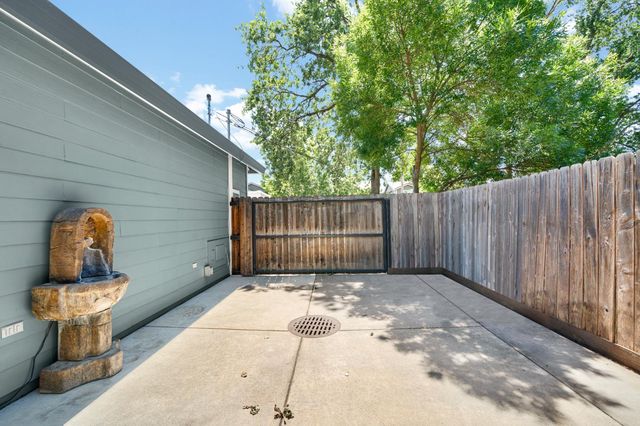 391 1st St, Lincoln, CA 95648