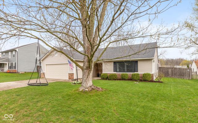 5504 Kelly Anne Way, Noblesville, IN 46062
