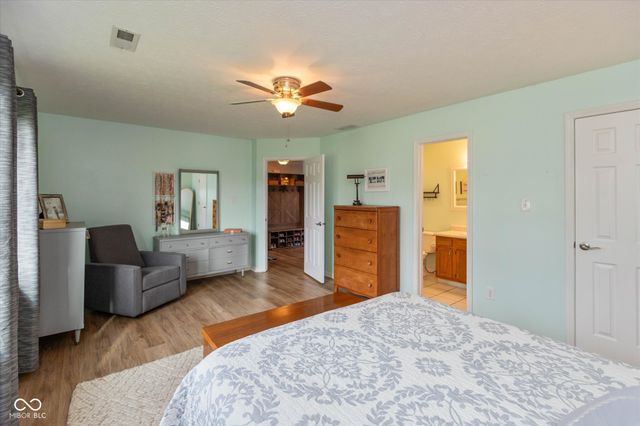 5504 Kelly Anne Way, Noblesville, IN 46062