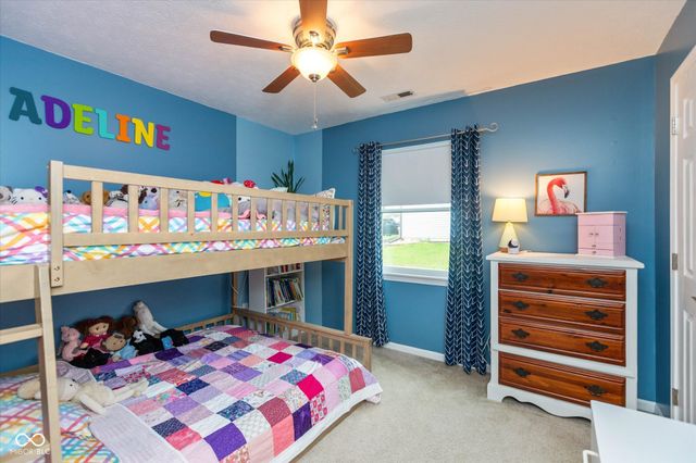 5504 Kelly Anne Way, Noblesville, IN 46062