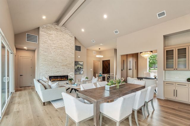 114 Pinnacle Club Drive, Mabank, TX 75156