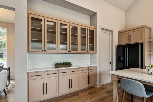 114 Pinnacle Club Drive, Mabank, TX 75156