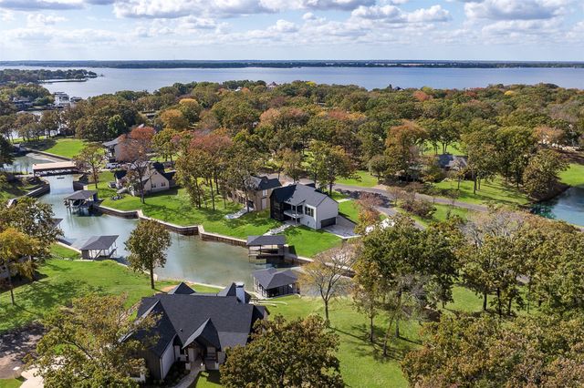 114 Pinnacle Club Drive, Mabank, TX 75156