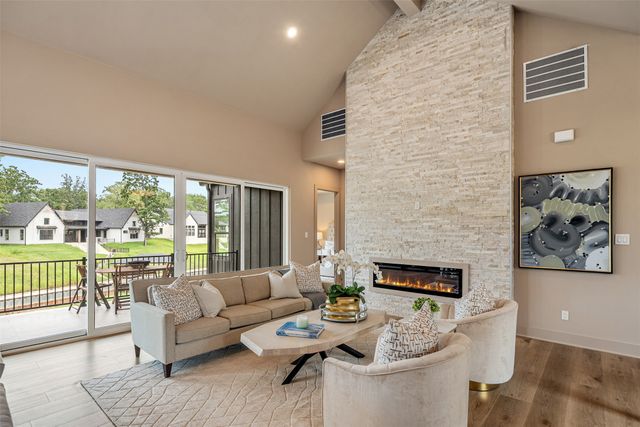 114 Pinnacle Club Drive, Mabank, TX 75156