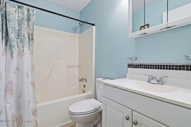 266 Airview Dr, Elizabethtown, KY 42701