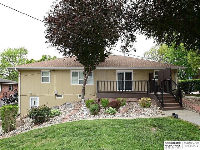 8401 S 26th Street, Bellevue, NE 68147