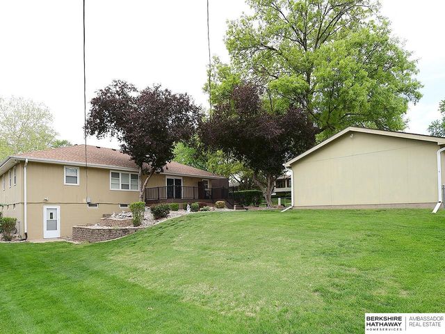 8401 S 26th Street, Bellevue, NE 68147