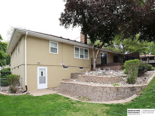 8401 S 26th Street, Bellevue, NE 68147