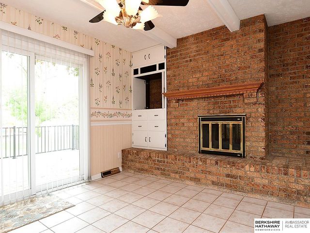 8401 S 26th Street, Bellevue, NE 68147