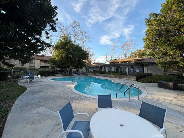 960 E Bonita 125, Pomona, CA 91767