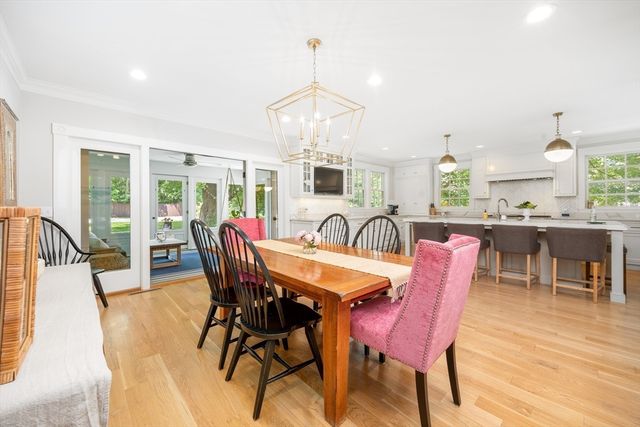 6 Leavitt St, Hingham, MA 02043
