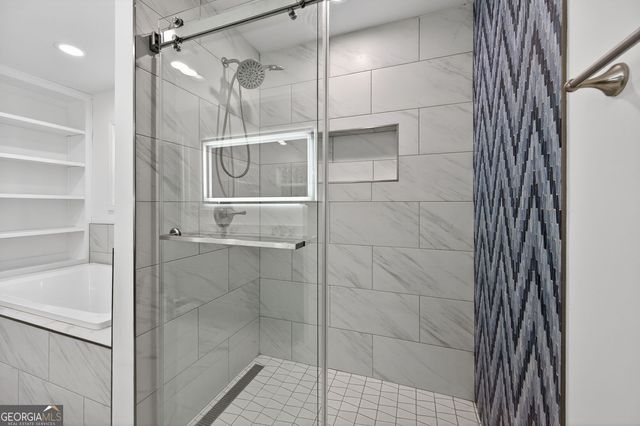 6596 Garrett Road, Buford, GA 30518