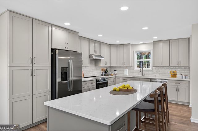 6596 Garrett Road, Buford, GA 30518