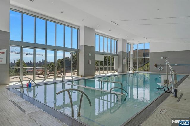 320 Adolphus Avenue 1009, Cliffside Park, NJ 07010