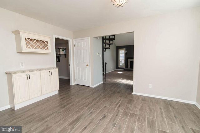 239 OAKRIDGE DR, Langhorne, PA 19047