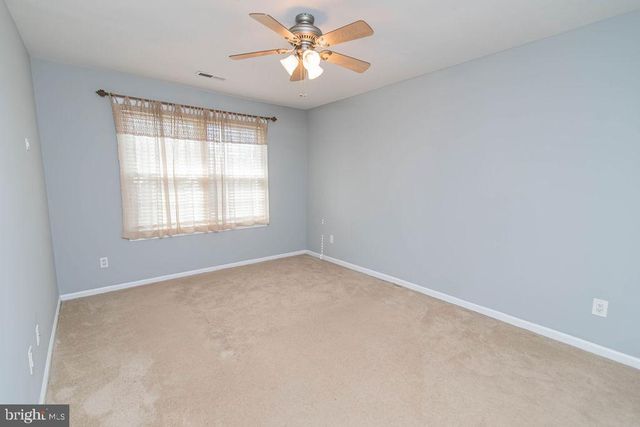 239 OAKRIDGE DR, Langhorne, PA 19047