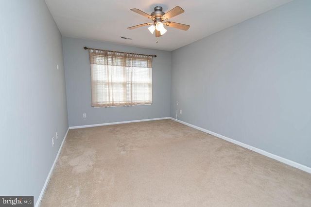 239 OAKRIDGE DR, Langhorne, PA 19047