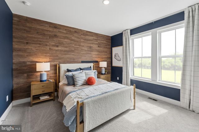 12100 GORE MEADOW DR, Nokesville, VA 20181