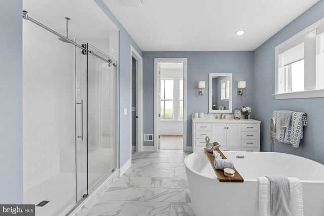 12100 GORE MEADOW DR, Nokesville, VA 20181