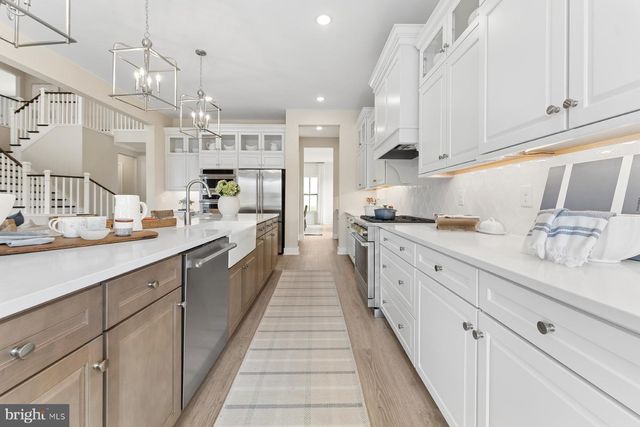 12100 GORE MEADOW DR, Nokesville, VA 20181