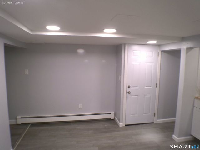 114 -116 B Laurel Place, Bridgeport, CT 06604