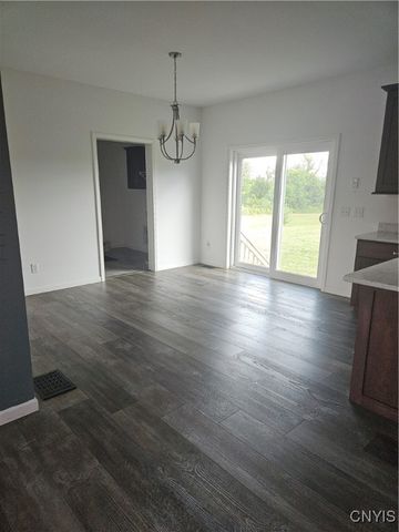 6709 Lowell Road, Westmoreland, NY 13440