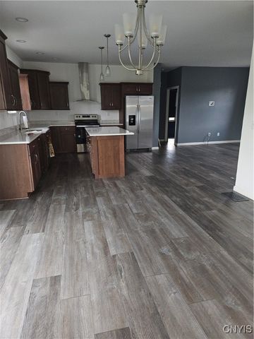 6709 Lowell Road, Westmoreland, NY 13440