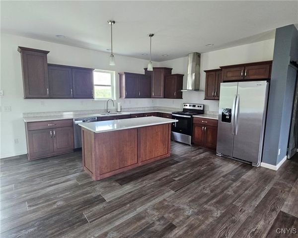 6709 Lowell Road, Westmoreland, NY 13440