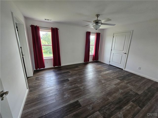 6709 Lowell Road, Westmoreland, NY 13440