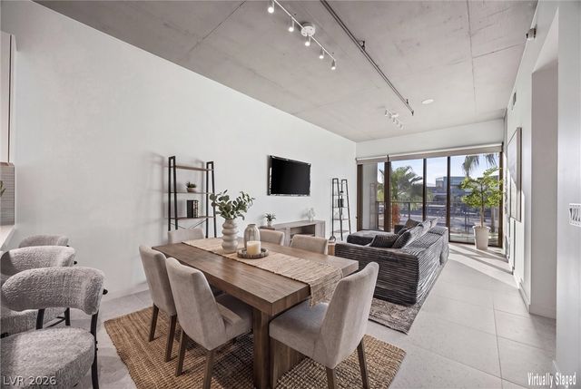 353 East Bonneville Avenue 421, Las Vegas, NV 89101