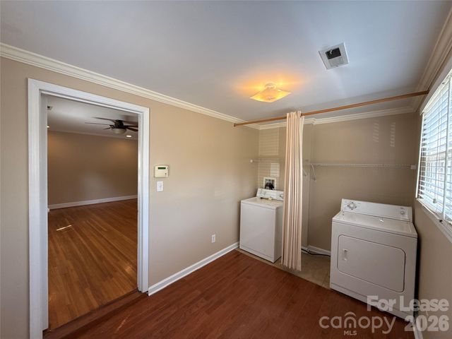 817 Everett Place, Charlotte, NC 28205